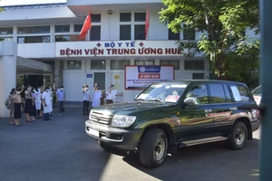 18 y bác sĩ ở Huế lên đường hỗ trợ Bắc Giang chống COVID-19