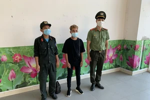 Huế: Khởi tố người đưa người Trung Quốc xuất cảnh trái phép