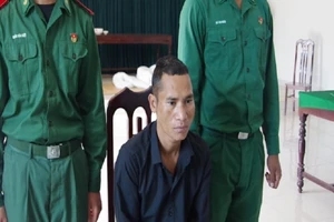 Bắt thêm 1 người trong vụ vận chuyển 60.000 viên ma túy qua biên giới