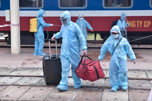 Người ở vùng dịch tiêm đủ vaccine đến Thừa Thiên - Huế sẽ cách ly 7 ngày