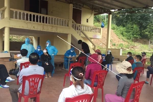 Quảng Trị: Liên tiếp hơn 20 ca COVID-19 cộng đồng tại thị trấn Lao Bảo