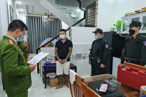 Bắt người cầm đầu đường dây đánh bạc lên đến 500 tỉ đồng