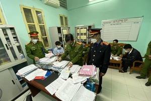 Giám đốc CDC Thừa Thiên Huế bị bắt liệu có liên quan đến Việt Á?