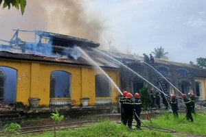 Cháy 1 dãy nhà thuộc Bảo tàng lịch sử Thừa Thiên - Huế