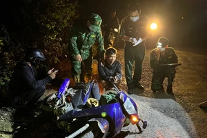 Bắt 1 nam thanh niên vận chuyển 55kg thuốc nổ