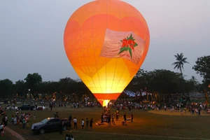 Lễ hội Khinh khí cầu quốc tế Huế 2023 chậm trả tiền thù lao 