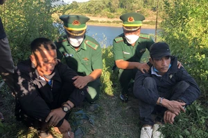 2 kẻ vận chuyển 8.000 viên ma túy vào Quảng Trị bị tóm