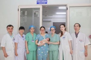 Cứu sống trẻ sinh non mắc bệnh hiếm gặp, xoắn nghẹt ruột non