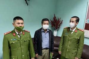 Phục hồi điều tra nguyên Giám đốc CDC Thừa Thiên Huế 