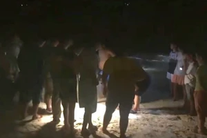 Một công nhân mất tích khi tắm biển ở Thừa Thiên Huế