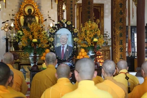 Tăng ni, phật tử Thừa Thiên Huế tưởng niệm Tổng Bí thư Nguyễn Phú Trọng
