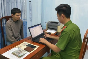 Trộm 200 triệu ở TP.HCM, đến Thừa Thiên Huế thì bị bắt