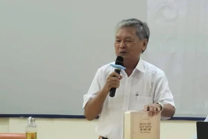 Nhà nghiên cứu Phan Đăng, dịch giả cuốn 'Hoàng Việt nhất thống dư địa chí' qua đời