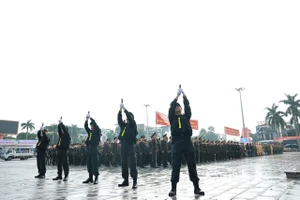 Công an Quảng Trị ra quân trấn áp tội phạm dịp Tết Nguyên đán Ất Tỵ