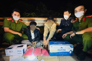 2 thiếu niên ở Quảng Trị vận chuyển 30.000 viên ma túy