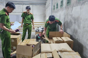 Phát hiện 2,5 tấn mỹ phẩm không rõ nguồn gốc tại Quảng Trị