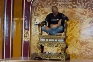 Ngai vua triều Nguyễn bị bẻ gãy sẽ được phục chế như thế nào?