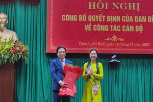 Chủ tịch UBND tỉnh Khánh Hòa Nguyễn Khắc Toàn làm Phó Bí thư Thành ủy Huế