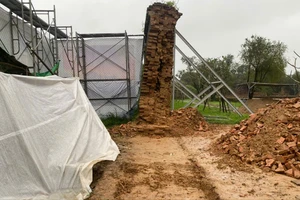 Dự án khẩn cấp khắc phục bờ tường Hoàng thành Huế: Vì sao lỡ hẹn 45 ngày?