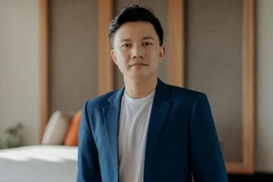 Nhạc sĩ Nguyễn Bá Hùng tưởng nhớ các anh hùng liệt sĩ với tổ khúc 'Làng bên sông'