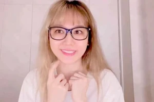 Lý do Hari Won liên tục đăng tải dòng tâm trạng trên trang cá nhân?