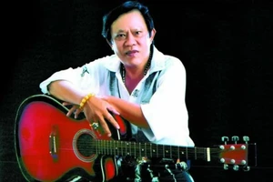 Nhạc sĩ Nguyễn Quang Long, Đàm Vĩnh Hưng... tiễn biệt 'vua nhạc sến' Vinh Sử