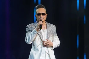 Jimmii Nguyễn tri ân 2.000 khán giả bằng bữa tiệc âm nhạc sau 30 năm ca hát