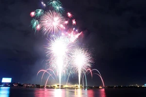 Tết Dương lịch đi đâu, xem gì tại TP.HCM?