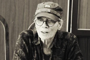 NSND Hồng Vân cùng dàn nghệ sĩ tiễn biệt NSND, đạo diễn Doãn Hoàng Giang