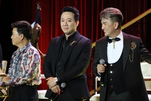 Khán giả phản ứng khi Trấn Thành lại khóc; "Nhà bà Nữ" sắp cán mốc 460 tỷ