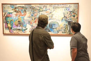 Khi 4 họa sĩ cùng kể câu chuyện tháng 4