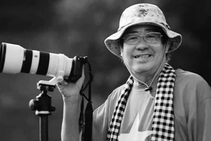 Nghệ sĩ nhiếp ảnh Hoàng Thạch Vân đột ngột qua đời, bạn bè, đồng nghiệp bàng hoàng