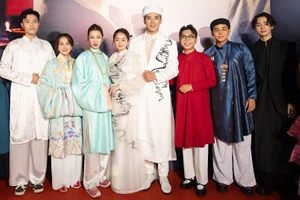 Thùy Tiên cùng đông đảo nghệ sĩ tề tựu chúc mừng 'Người vợ cuối cùng' của Victor Vũ