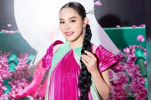 Osen Ngọc Mai trở lại với 'Theo em về nhà' sau loạt những ồn ào, biến cố