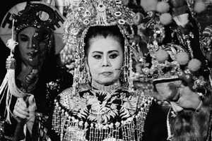 Nghệ sĩ Chí Tâm cùng nhiều nghệ sĩ tiếc thương nghệ sĩ Xuân Thu, em gái cố NSND Thanh Tòng