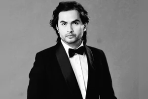 NSƯT Thành Lộc, Hữu Châu cùng các nghệ sĩ tiếc thương người mẫu, diễn viên Đức Tiến