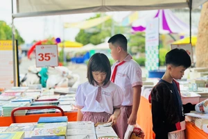 Ngày quốc tế thiếu nhi 1-6: Phong phú các tác phẩm cho trẻ nhỏ dịp hè 
