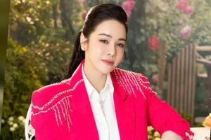 Sở TT&TT TP.HCM tiếp nhận đơn tố cáo của ca sĩ Nhật Kim Anh