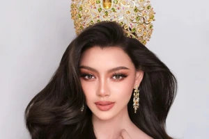 Tước danh hiệu Á hậu 2 Miss Grand International của người đẹp Myanmar
