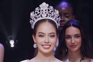 Huỳnh Thị Thanh Thủy đăng quang Hoa hậu Quốc tế Miss International 2024