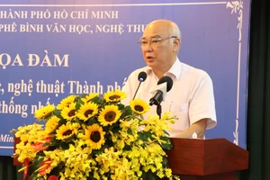 Lực lượng lý luận phê bình: Quá thiếu!