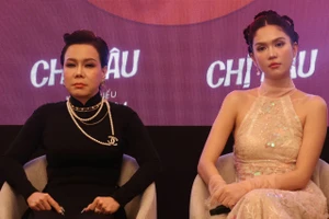 Phim Chị dâu: Việt Hương nghẹn ngào khi được đóng chung với Hồng Đào