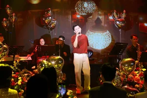 Ca sĩ Hoài Lâm nhập viện, hủy hết các show nhạc