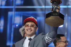 Rapper Robber giành quán quân Rap Việt mùa 4