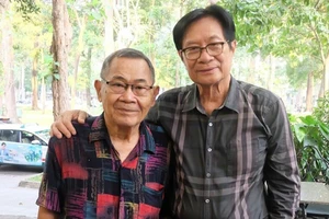 Nhạc sĩ Dương Thụ, Bảo Chấn nhận giải thành tựu Làn sóng xanh 2024