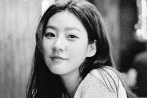 Nữ diễn viên Kim Sae Ron của Hàn Quốc qua đời ở tuổi 25