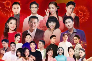 NSND Tạ Minh Tâm cùng các nghệ sĩ 'Hát cùng thành phố trẻ' khép lại đại lễ 30-4