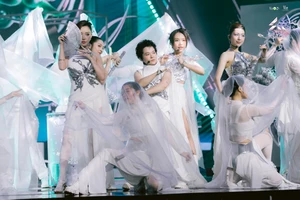 'Em xinh say hi': Đội của Phương Mỹ Chi giành chiến thắng, Ly Ly tranh cãi với Lâm bảo Ngọc