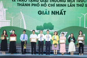 Khai mạc chuỗi sự kiện kỷ niệm 49 năm Ngày TP Sài Gòn - Gia Định mang tên Bác