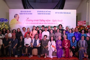 Giáo sư Trần Văn Khê - Một đời với âm nhạc dân tộc